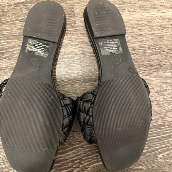 A New Day Women's Black Woven Slide Sandals - Picture 2 of 2